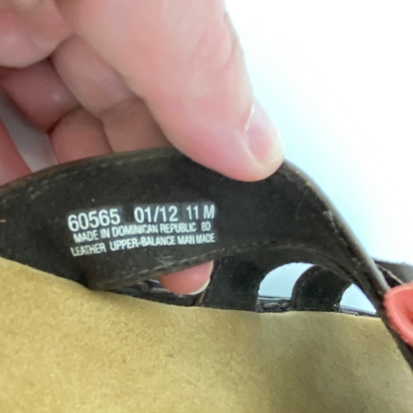 Clarks Bendables Lena Admire Sandals Slides Sz 11M Brown Leather Flower Detail - Picture 7 of 8